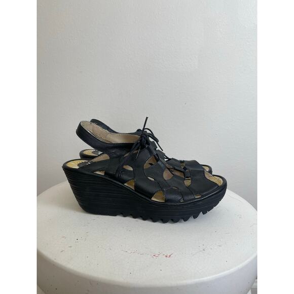 Fly London Black Leather Crisscross Wedge Sandals - Picture 3 of 10